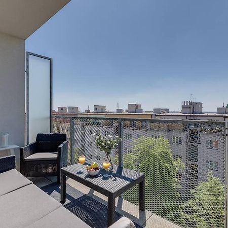 Jt'S Apartments Korunni Str. Prag Eksteriør billede