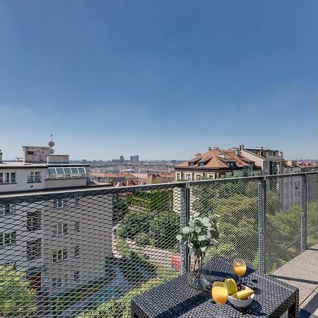 Jt'S Apartments Korunni Str. Prag Eksteriør billede